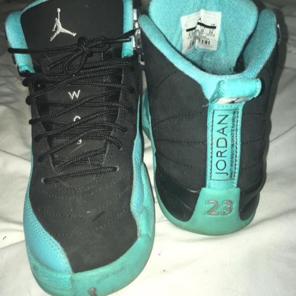 Air Jordan 12 Retro GG